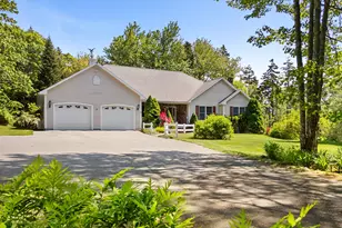 18 Patricia Ln, Saint George, ME 04859 - Photo 1