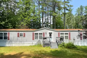 63 Creesy St, Palmyra, ME 04965 - Photo 1