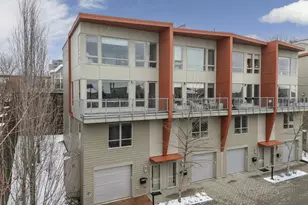 229 Sheridan St, Portland, ME 04101 - Photo 1