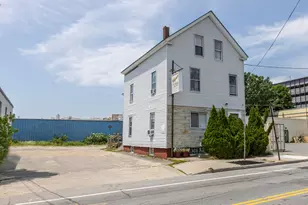 158 St John St, Portland, ME 04102 - Photo 1