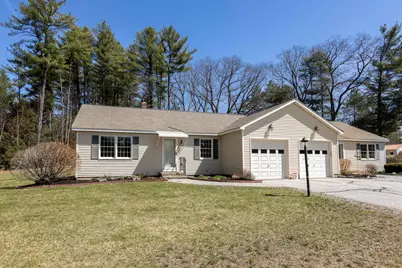 7 Abby Circle #5, Topsham, ME 04086 - Photo 1