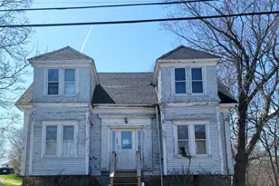 32 High St, Eastport, ME 04631 - Photo 1