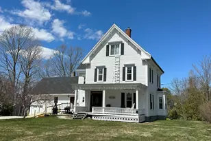 14 Elm St, Houlton, ME 04730 - Photo 1