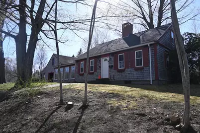 104 Northern Avenue, Gardiner, ME 04345 - Photo 1