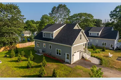 10 Gillis Drive #2, Kittery, ME 03904 - Photo 1