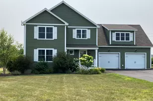 111 Amberside Dr, Hermon, ME 04401 - Photo 1