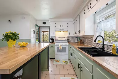 31 King Street, Waterville, ME 04901 - Photo 1