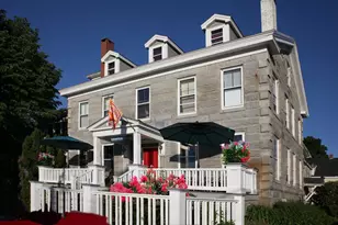 546 Main St, Rockland, ME 04841 - Photo 1