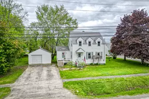 383 Main St, Pittsfield, ME 04967 - Photo 1