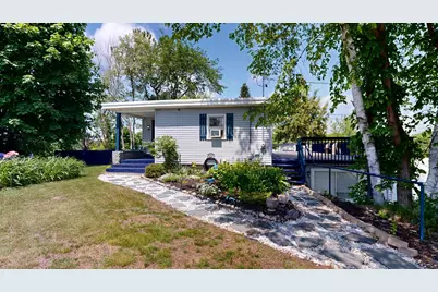 533 Pleasant Street, Lewiston, ME 04240 - Photo 1