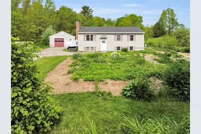 119 W Main Street, Searsport, ME 04974 - Photo 1