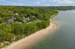 15 Birch Ln, Cumberland, ME 04110 - Photo 1