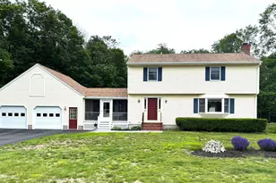 29 Merriam St, Berwick, ME 03901 - Photo 1