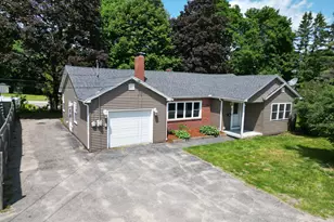 25 Ariel St, Lincoln, ME 04457 - Photo 1