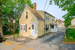 13 Monroe St, Portland, ME 04101 - Photo 1