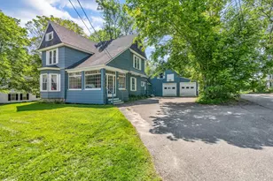 211 Main St, Warren, ME 04864 - Photo 1