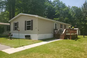 90 Maple Dr, Gorham, ME 04038 - Photo 1