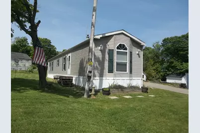 7 Hawkes Avenue, Eastport, ME 04631 - Photo 1