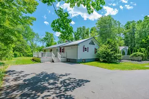 15 Vine St, South Berwick, ME 03908 - Photo 1