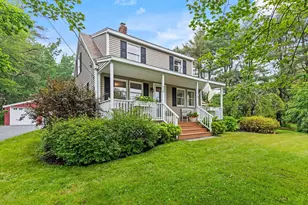 526 E Main St, Yarmouth, ME 04096 - Photo 1