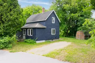 90 Newbury St, Auburn, ME 04210 - Photo 1