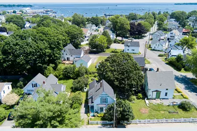 5 Purchase Street, Rockland, ME 04841 - Photo 1