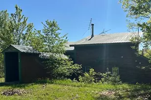 20 Monument Rd, Abbot, ME 04406 - Photo 1