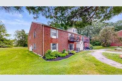 11 Academy Place #33, Saco, ME 04072 - Photo 1