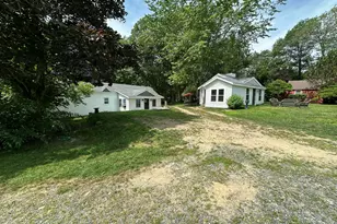 1262 Sanford Rd, Wells, ME 04090 - Photo 1