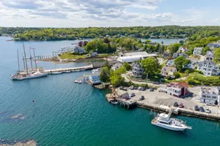 101 Commercial St, Boothbay Harbor, ME 04538 - Photo 1