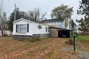 39 Van Horne Ave, Brownville, ME 04414 - Photo 1