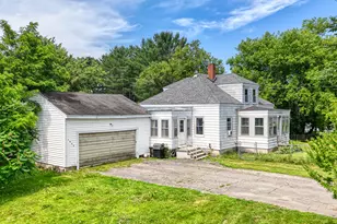 1068 Main St, Vassalboro, ME 04989 - Photo 1