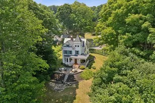 74 Middle St, Hallowell, ME 04347 - Photo 1