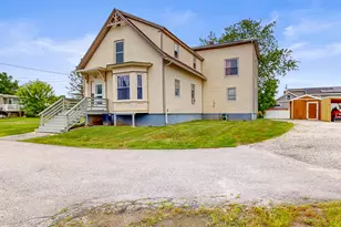 28 Stewart St, Lewiston, ME 04240 - Photo 1