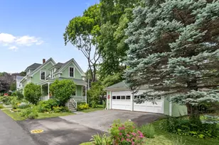 9 Lincoln St, Rockland, ME 04841 - Photo 1