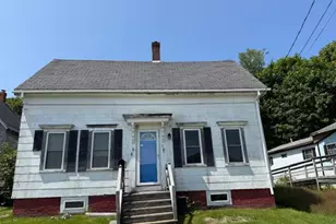 25 Pleasant St, Lubec, ME 04652 - Photo 1