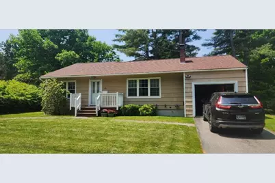 10 Pine Street, Farmingdale, ME 04344 - Photo 1