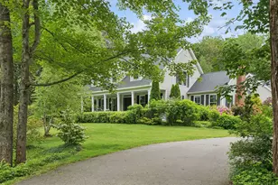 8 Washington Ct, Kennebunkport, ME 04046 - Photo 1