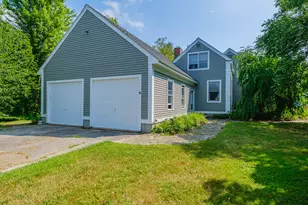 6 Meadow Ln, Cumberland, ME 04021 - Photo 1