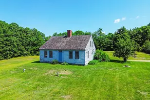 419 Outer Central St, Hallowell, ME 04347 - Photo 1