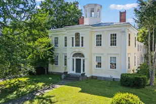 12 High St, Wiscasset, ME 04578 - Photo 1