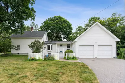 154 W Main Street, Yarmouth, ME 04096 - Photo 1