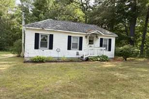 197 Eastern Ave, Brewer, ME 04412 - Photo 1