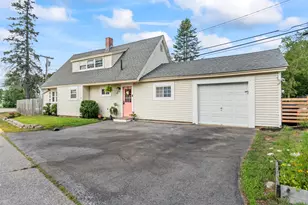 64 Bridge St, Berwick, ME 03901 - Photo 1