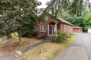 8 Nelke Pl, Lewiston, ME 04240 - Photo 1