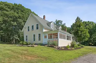 105 High St, Winthrop, ME 04364 - Photo 1