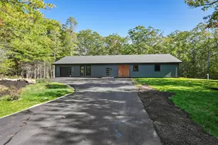 29 Carriage Hill Ln, South Berwick, ME 03908 - Photo 1