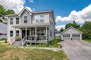 33 Oakland St, Waterville, ME 04901 - Photo 1