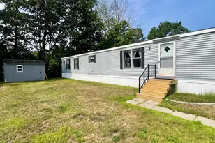 40 Circle Dr, Lewiston, ME 04240 - Photo 1