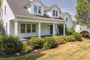 2 Sunnyfield Ln, Falmouth, ME 04105 - Photo 1